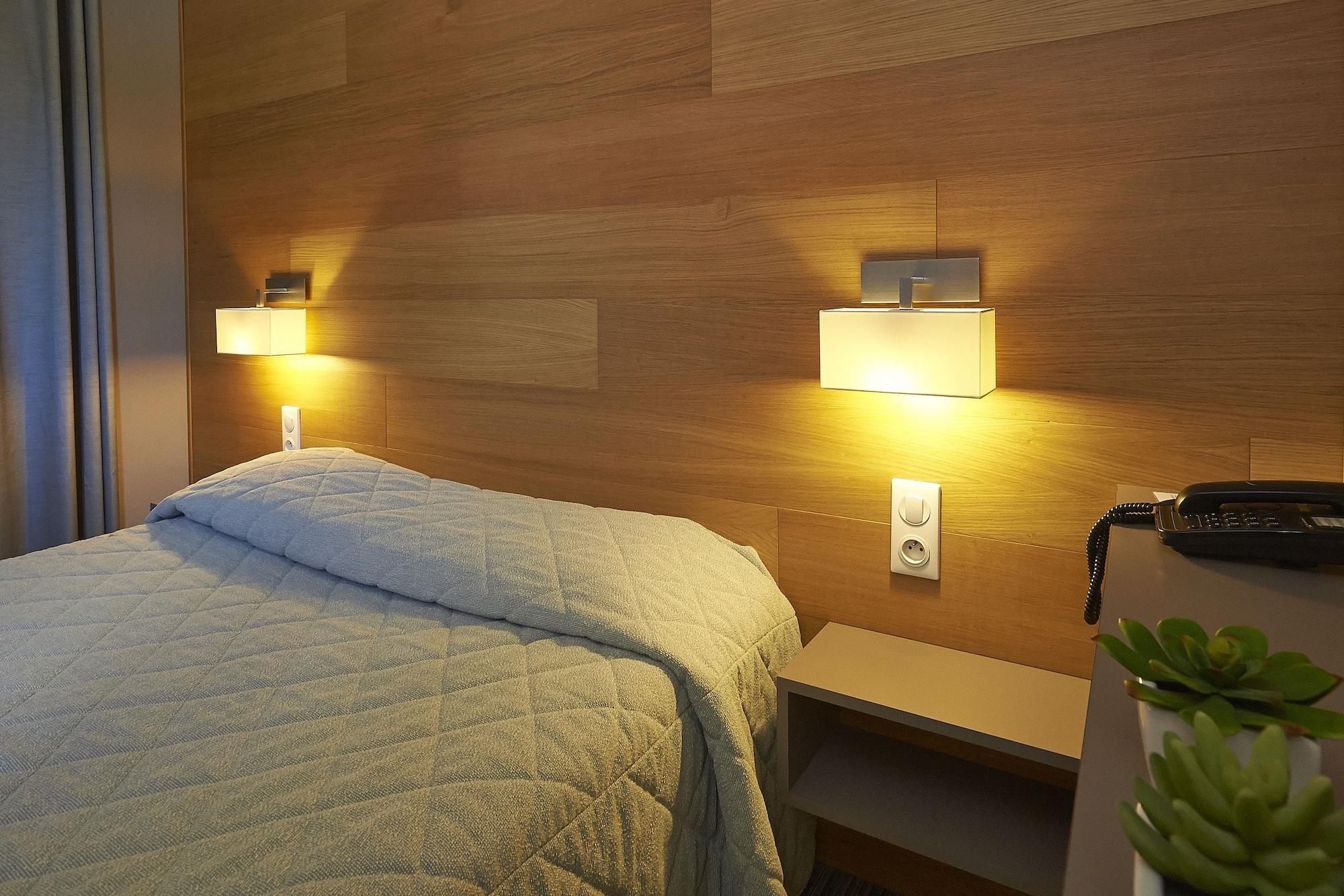 Cit'Hotel Les Alizes Limoges Exteriör bild