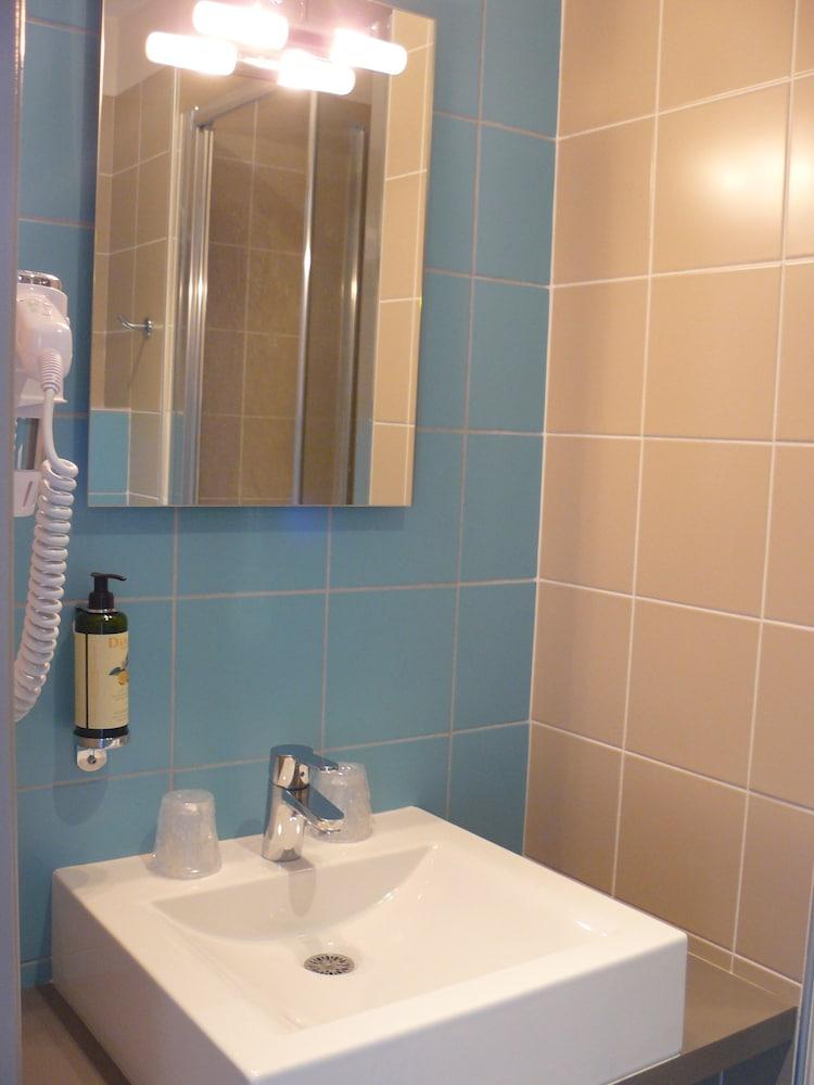 Cit'Hotel Les Alizes Limoges Exteriör bild
