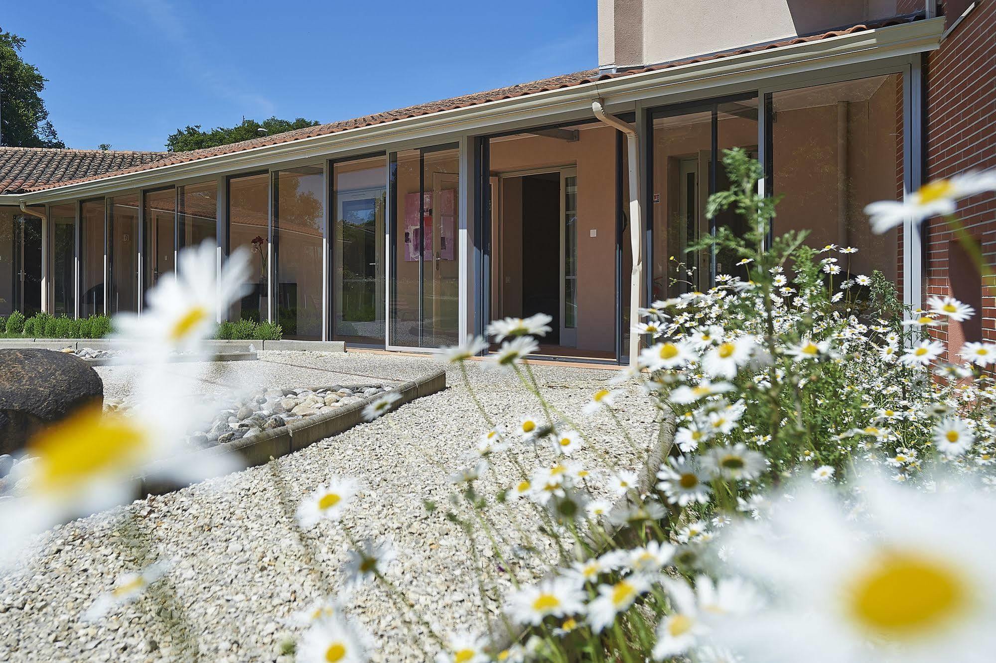 Cit'Hotel Les Alizes Limoges Exteriör bild